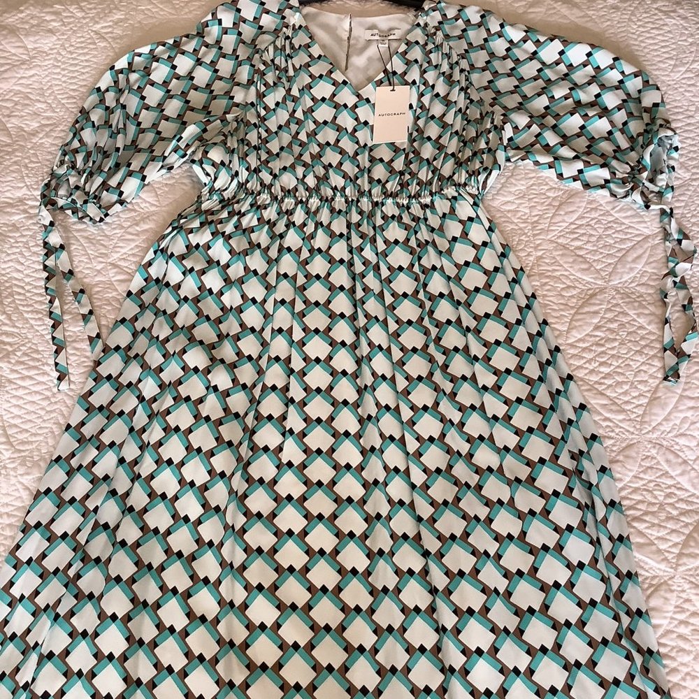 Autograph V-neck midi dress NWT